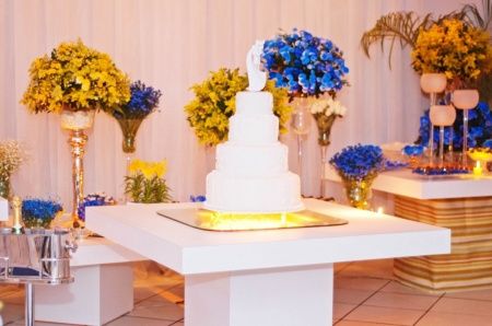 Amarelo e azul!