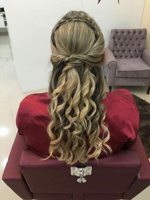 Cabelo solto é de 15 anos? - 1