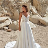Se a gente fosse te dar de presente o vestido de noiva, qual você escolheria? 👗🤩 - 1