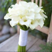 Buquê da noiva: com ou sem flores? 🌷🌹🌻💐 - 1