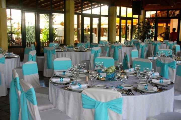 1 Azul Tiffany
