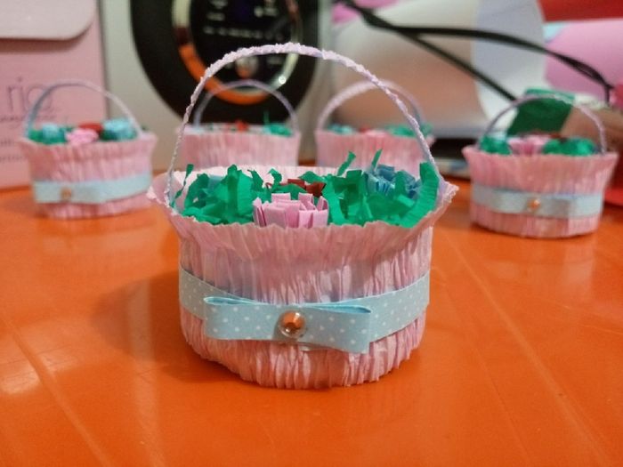 Vasinho de Flores com potinho de Yakult ... 💕 #diy 😍 11