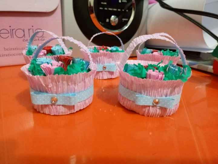 Vasinho de Flores com potinho de Yakult ... 💕 #diy 😍 - 10