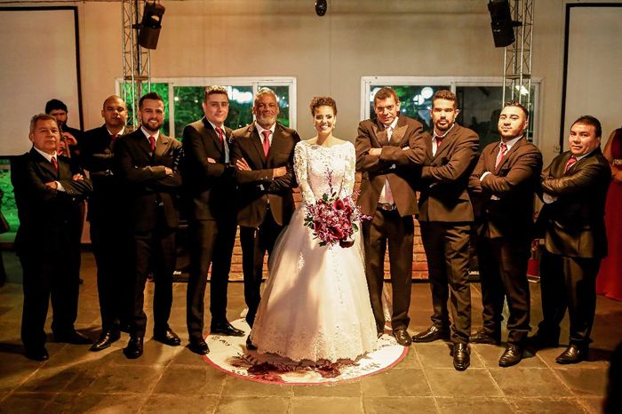 Padrinhos com a noiva