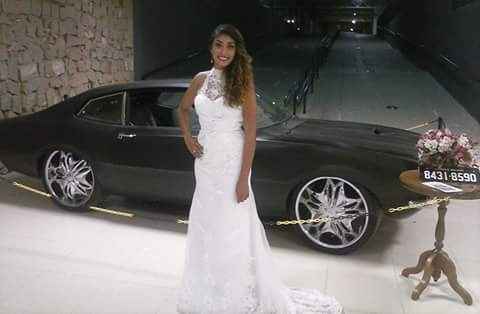 Usar vestido curto na festa ou permanecer com o vestido de noiva? - 1