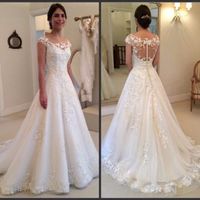 Vestido lindo com renda