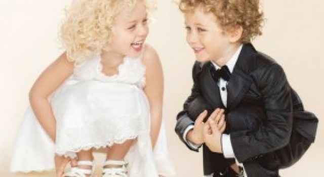 Na Hora de Vestir as Crianças para o Casamento…