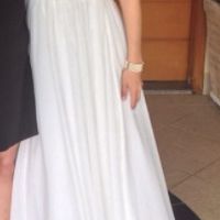 Detalhe de pedraria no busto