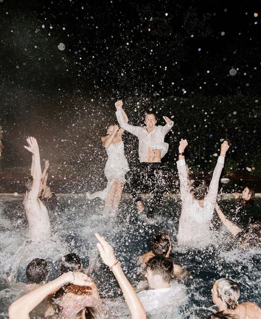 Pool Party - Roupa da noiva 6
