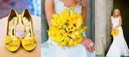 bouquet e sapato amarelo