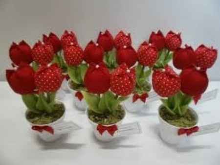 Arranjo de mesa tulipas