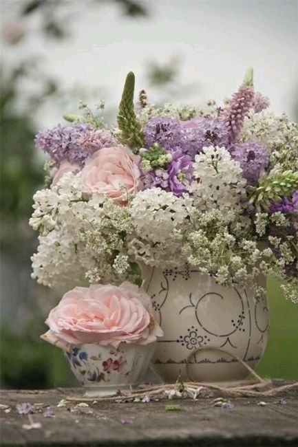 Inspirações para decoração (lilás e branco) vintage. - 1
