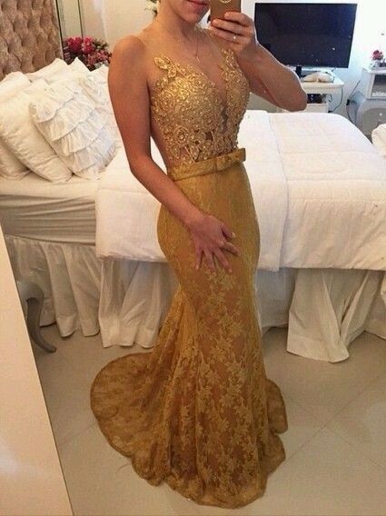 Vestido amarelo queimado