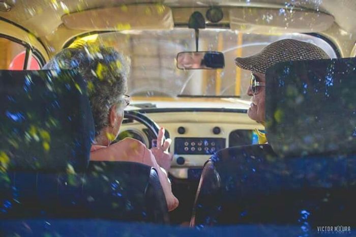 Casados há 61 anos, idosos ganham uma bela sessão fotográfica... - 7