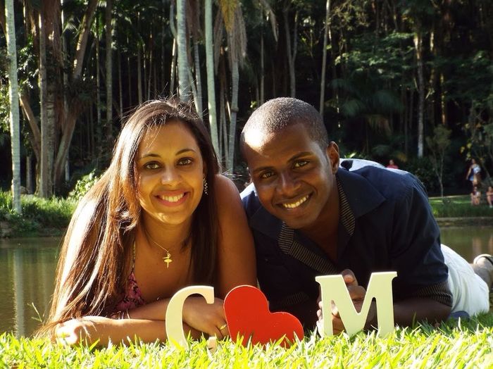 No gramado do lago