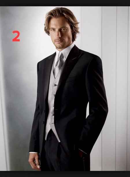 Votem!!! qual o traje é mais bonito para o noivo? - 2