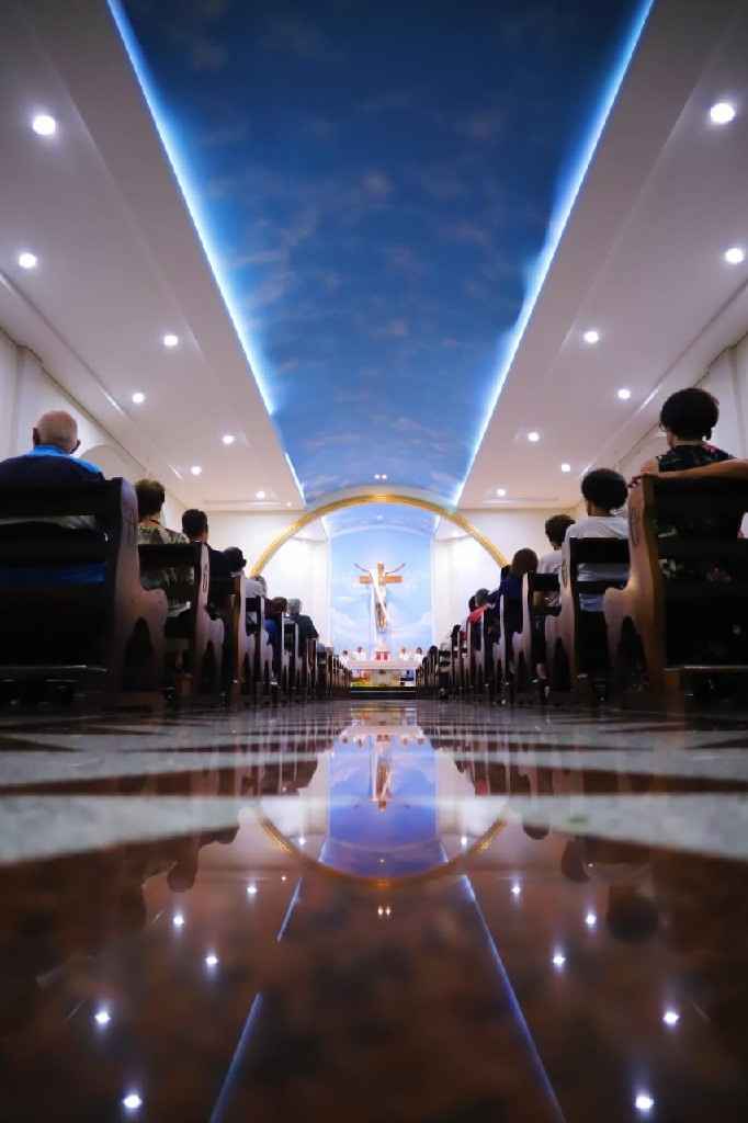 a igreja do grande  dia! - 2