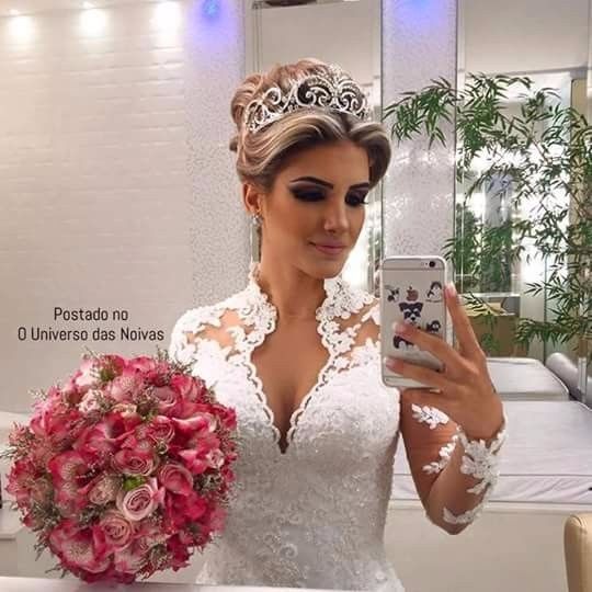 penteado preso com coroa 2