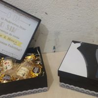 esses forem do padrinhos, fizemos tudo..como trabalhamos com grafica isso facilita um pouco