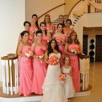 Madrinhas com vestido coral