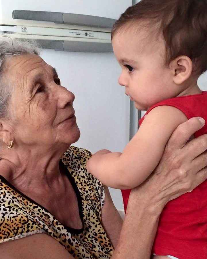 Minha voinha, depois da primeira cirurgia 