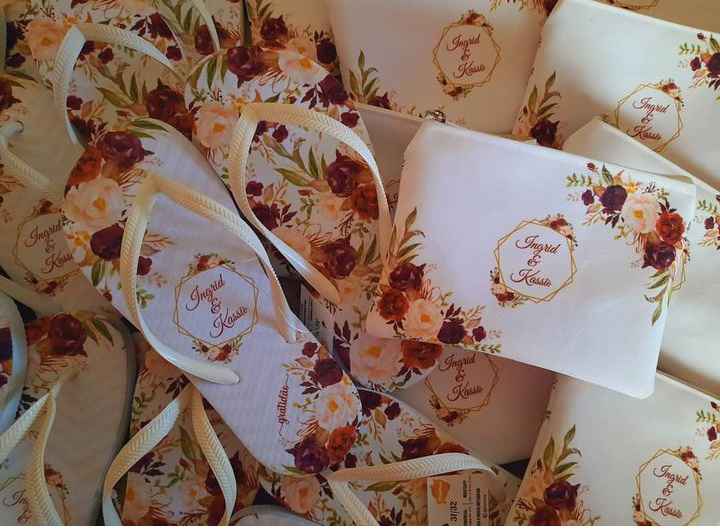 Poste AQUI uma foto da lembrancinha que vão dar para as pessoas convidadas🎁👇 - 1
