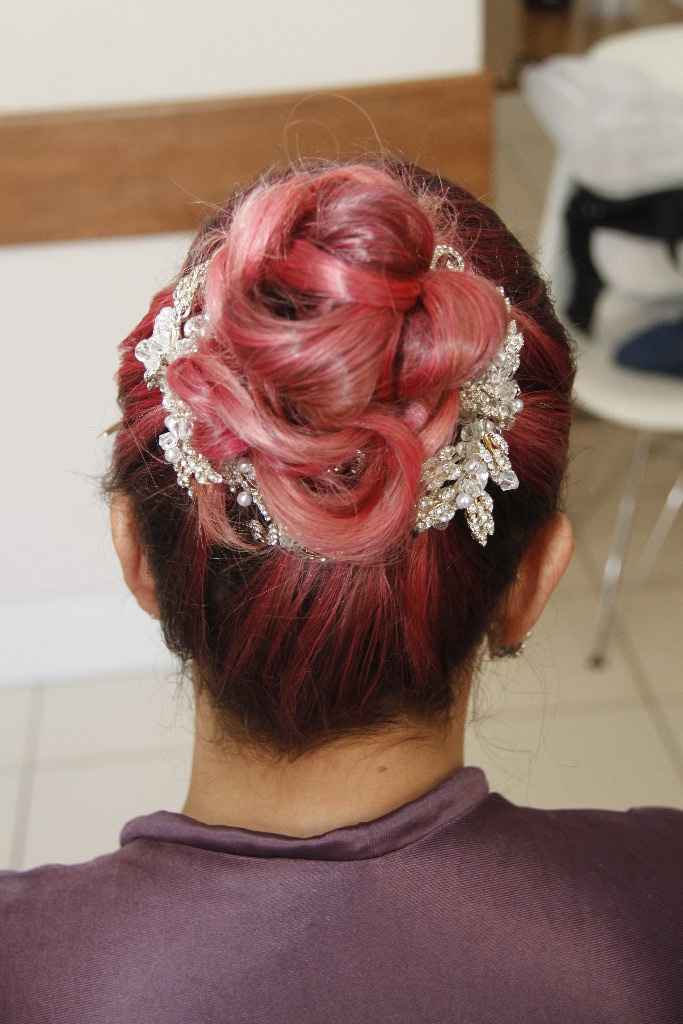 Eu amei demais o meu penteado e a cor do meu cabelo