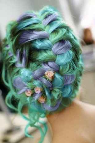 Com pequenas flores