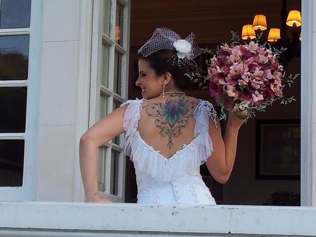 Noiva tatuada