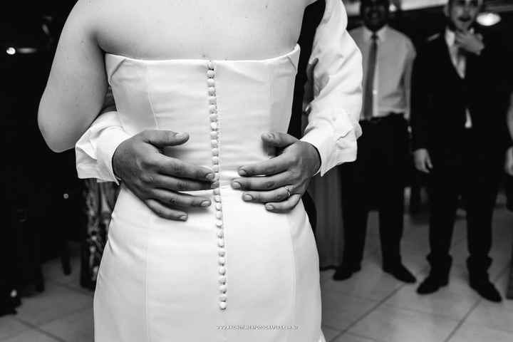Casamentos reais 2019: o vestido (costas) 11