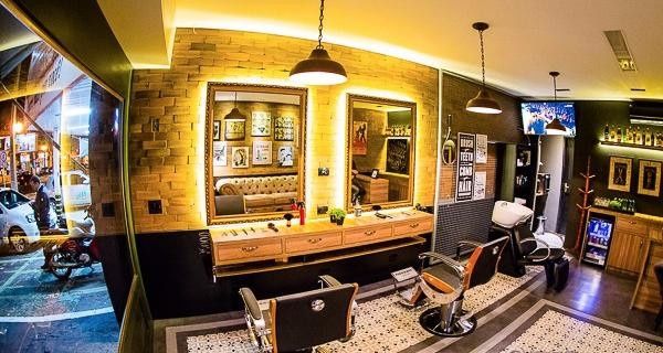 Barbearia Vieira - Estilo bem vintage, com bar de cervejas importadas