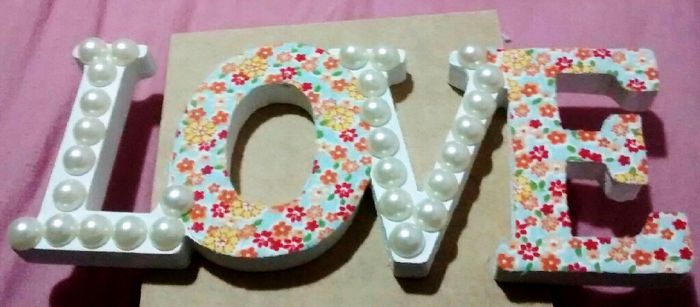 Letras e enfeites para a mesa do bolo - 4