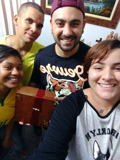 O Dia Que o Brasil foi desclassificado da Copa- E esse casalzão Classificados a Padrinhos