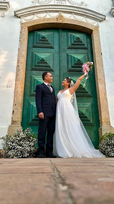 Qual melhor site ou app pra comprar vestido de noiva? 1