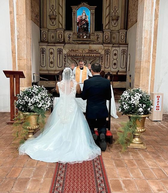 Qual melhor site ou app pra comprar vestido de noiva? 3
