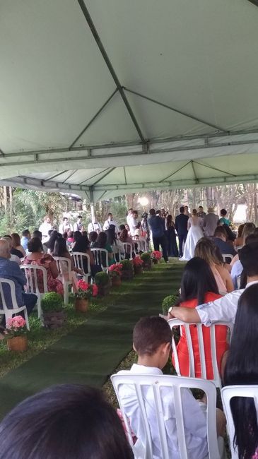 é possivel ter uma decoração rústica com cadeiras de plástico??? 3