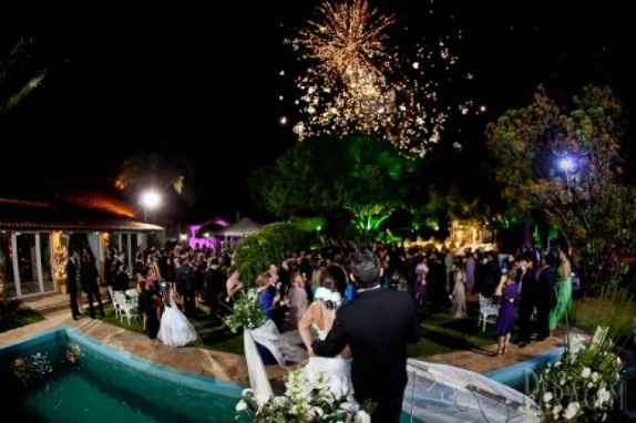 Casamento Ao Ar Livre à Noite