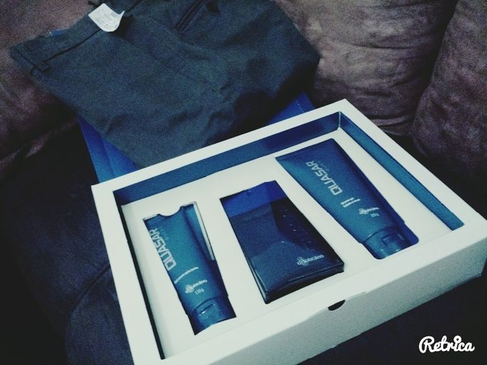 Calça + Kit Boticário Quasar