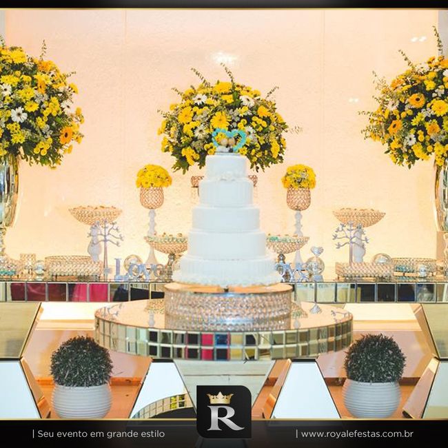 decoração amarelo e azul