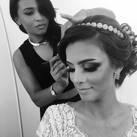 maquiagem e penteado