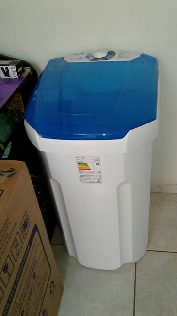  e começa a chegar os móveis - 1