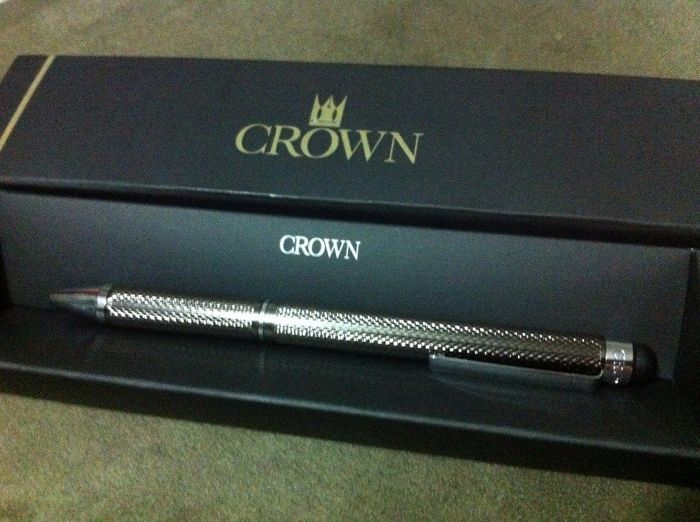 caneta do civil, com caixinha e tudo, rs