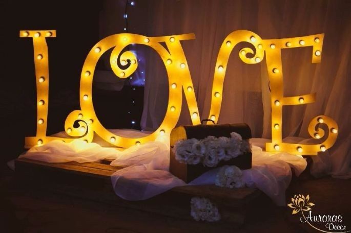 luzes no casamento