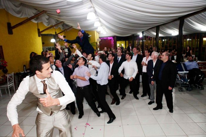 Brincadeira caixa de whisky