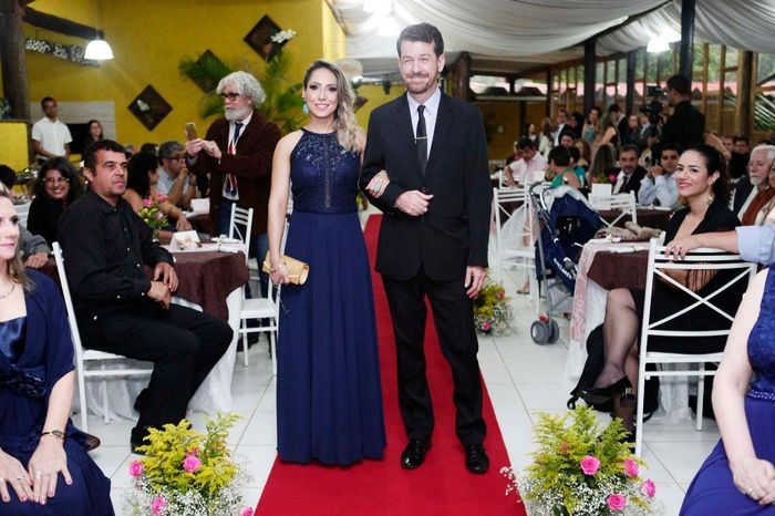 Casal padrinhos: amigos nossos que não namoram entre si, só entraram juntos e são amigos