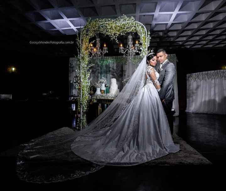 Dá para se divertir aproveitar a festa usando um vestido princesa? - 1