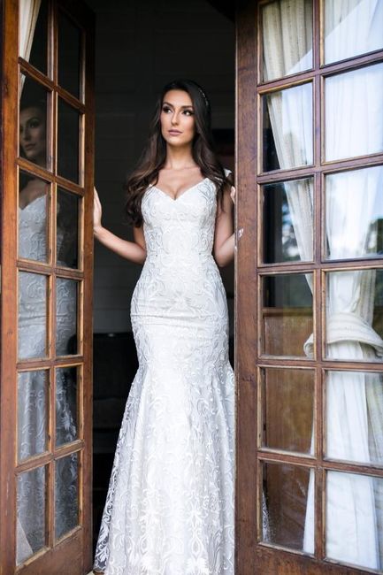Meu vestido é completamente diferente, é só pra mostrar o trabalho delas kkk
