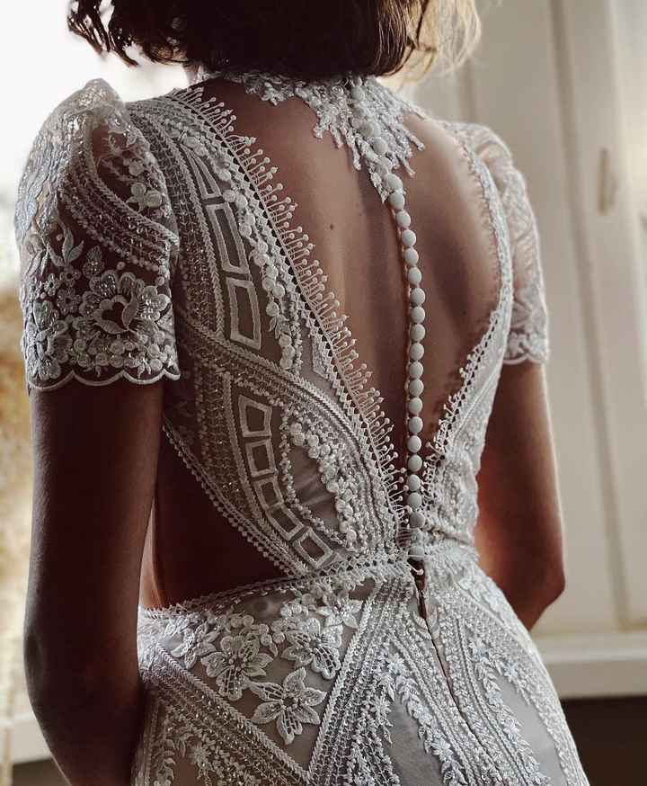 Detalhes no vestido do grande dia 💛 - 3