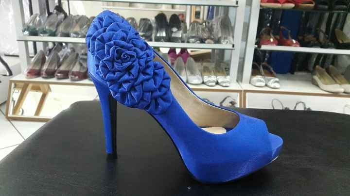 Sapatos brancos ou coloridos ? - 1