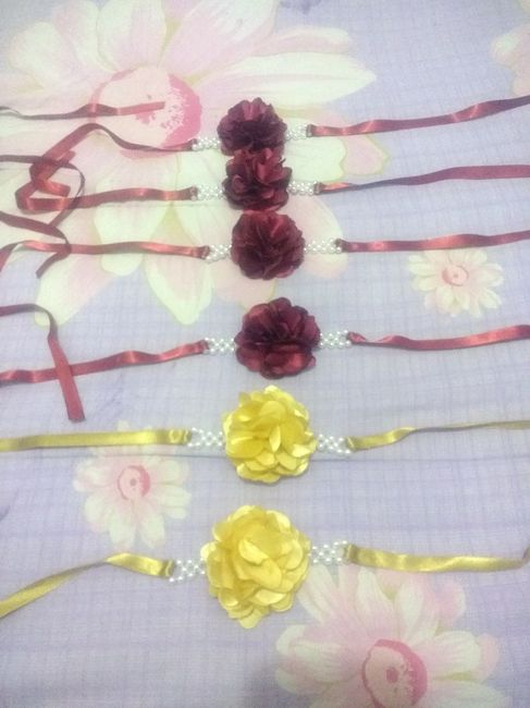 Corsage - 1